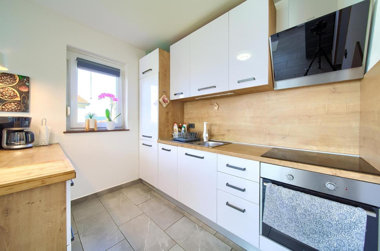 Appartment Mia Krk Town Zewnętrze zdjęcie