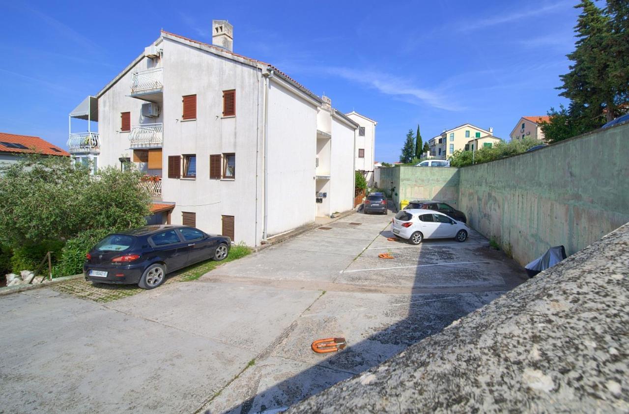 Appartment Mia Krk Town Zewnętrze zdjęcie